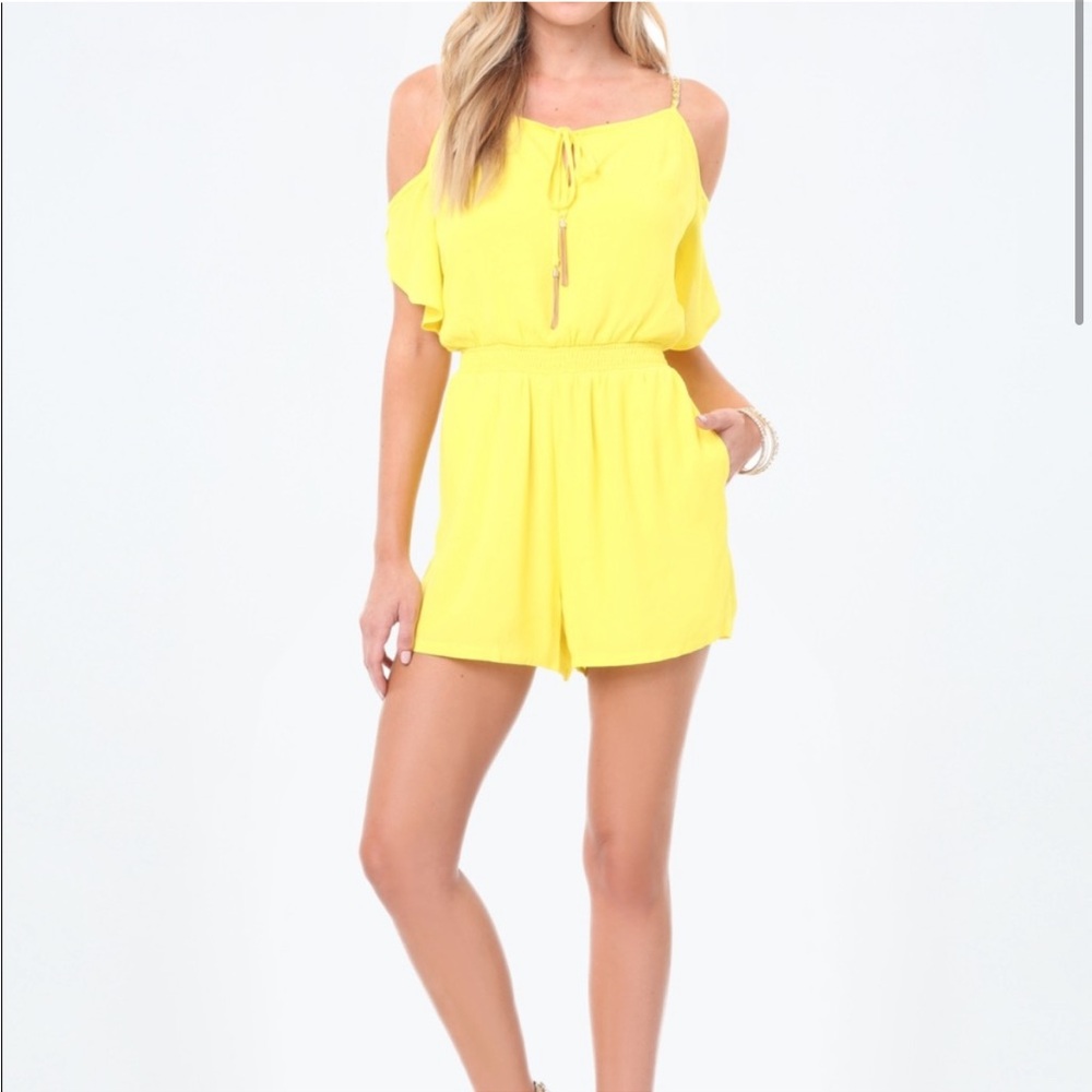 BEBE Cold-Shoulder Chain Strap Romper